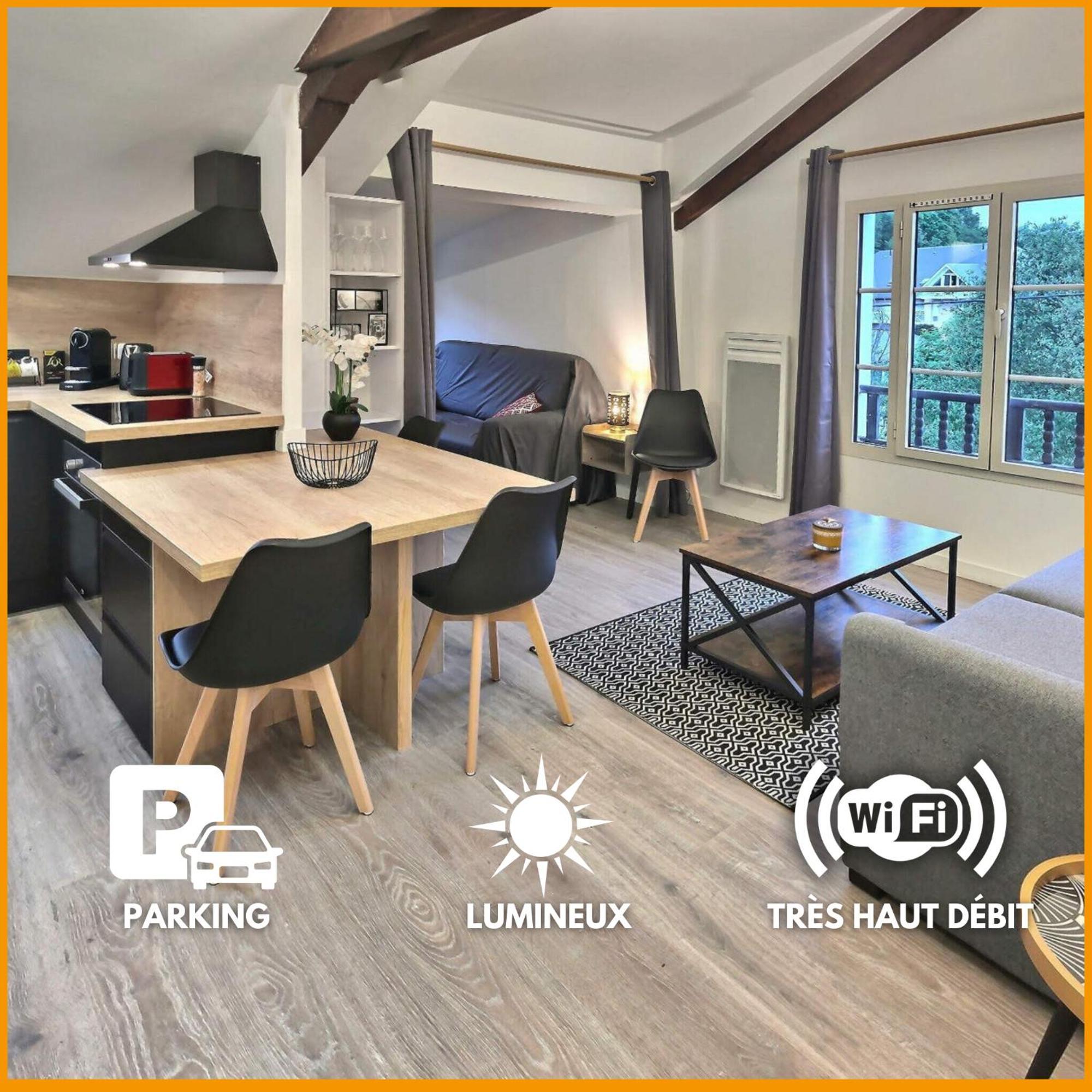 Magnifique, T2 Bis Spacieux & Calme, Neuf, Parking Gerde Luaran gambar